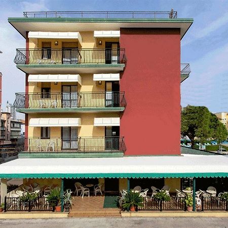 Hotel Windsor Лидо-ди-Езоло Экстерьер фото
